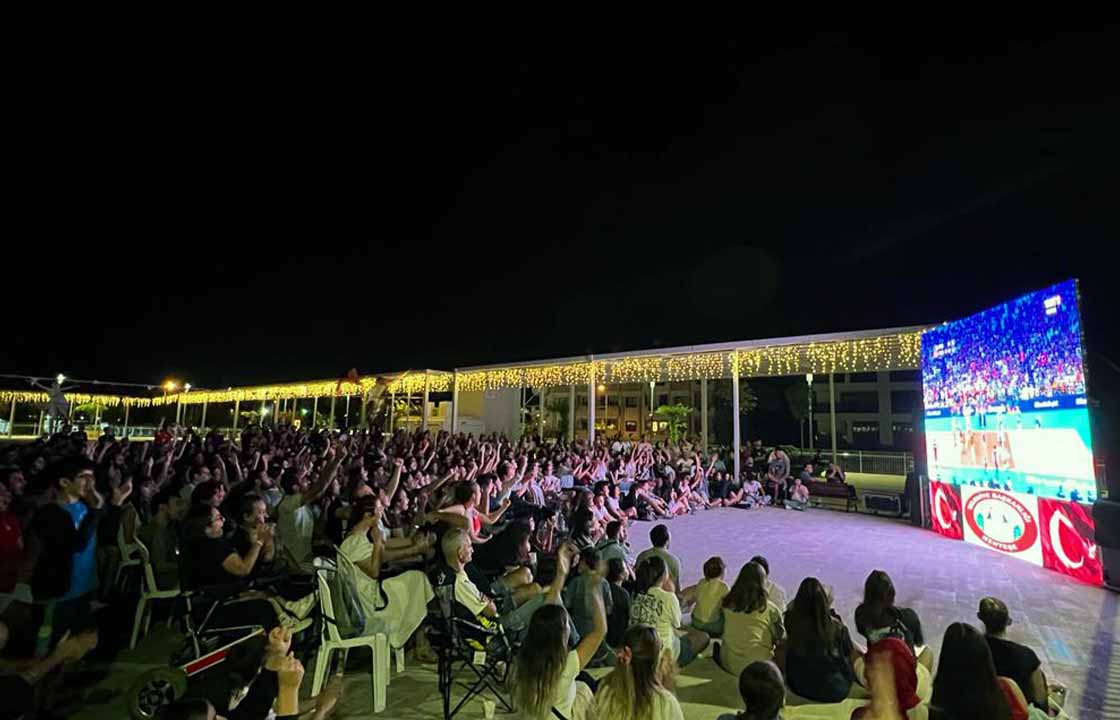 FİNAL HEYECANI MENTEŞE KENT MEYDANINDA YAŞANDI