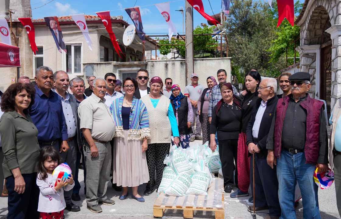 Menteşe’de 1 Ton Kireç Dağıtıldı, Başkan Köksal Aras, “Çevreyi Korumak Hepimizin Görevi”