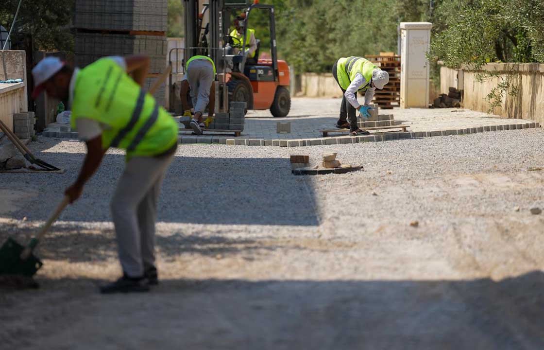Menteşe’de Yol ve Altyapı Çalışmaları Aralıksız Sürüyor